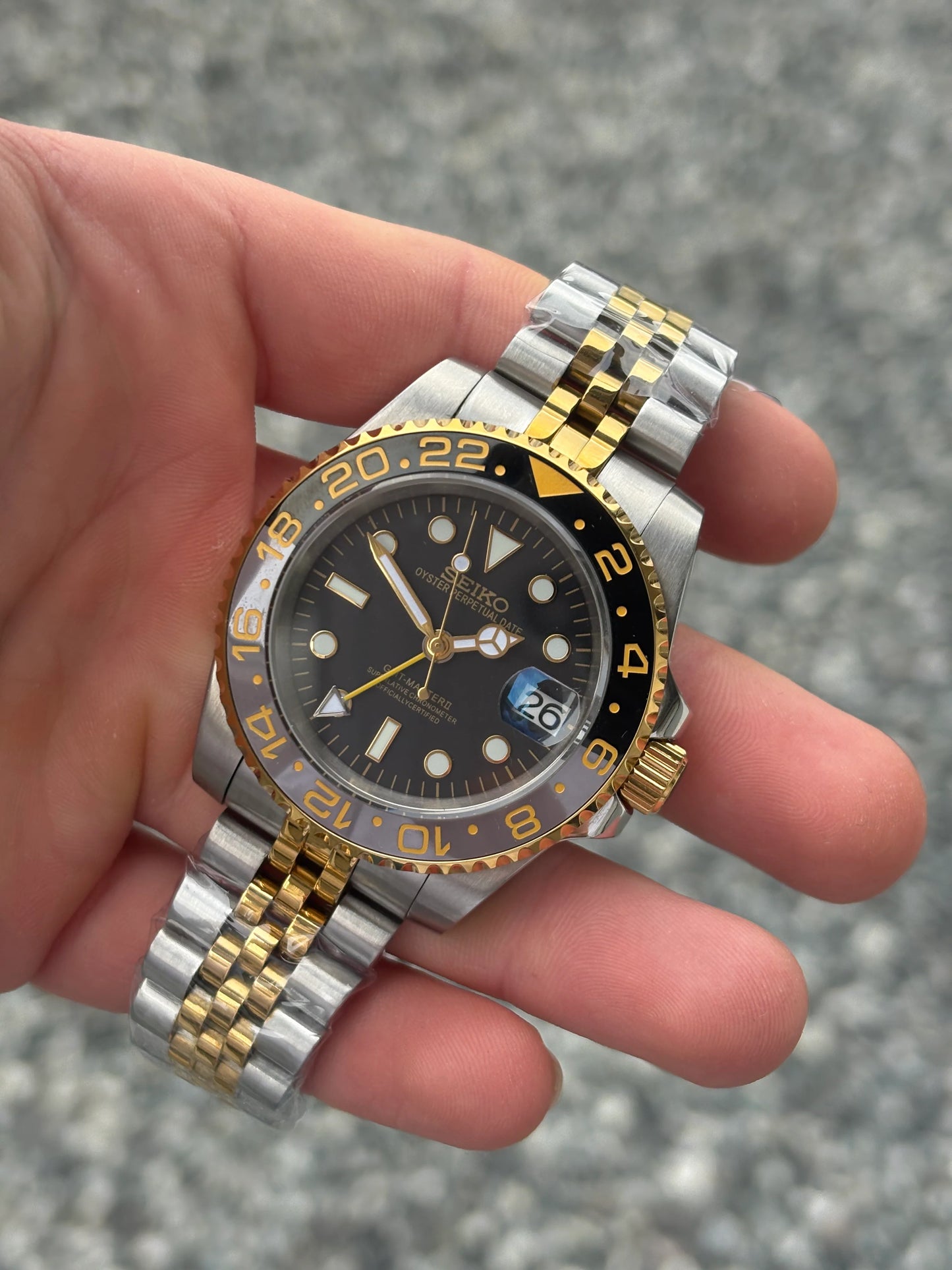 GMTeiko - Siyah Altın Gümüş